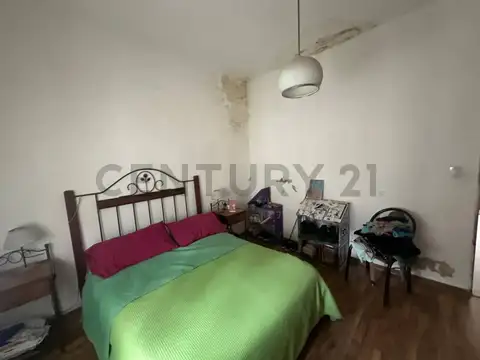 Casa de 2 dormitorios en Venta en La Plata