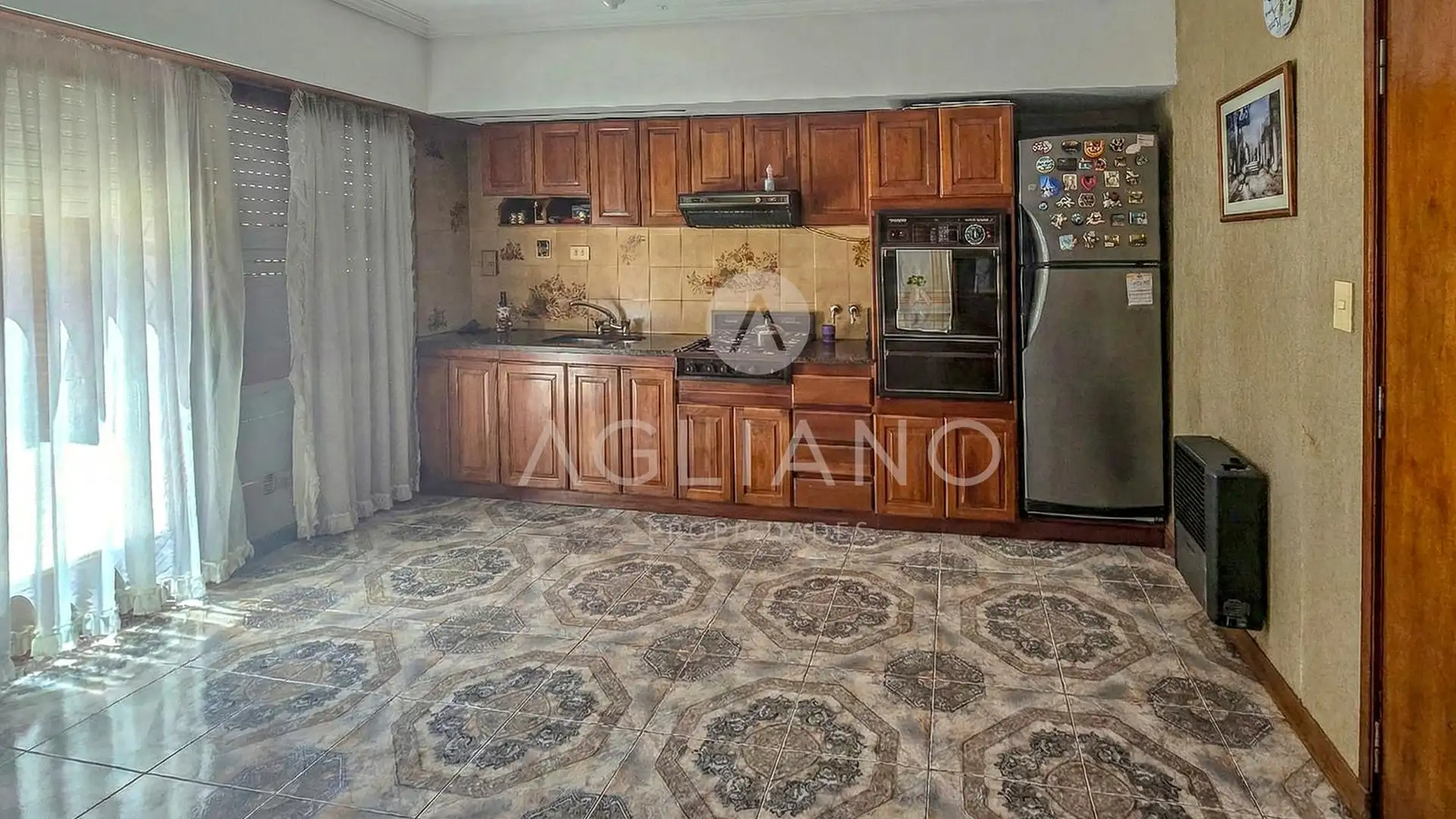 Venta Casa 4 Amb con gran parque