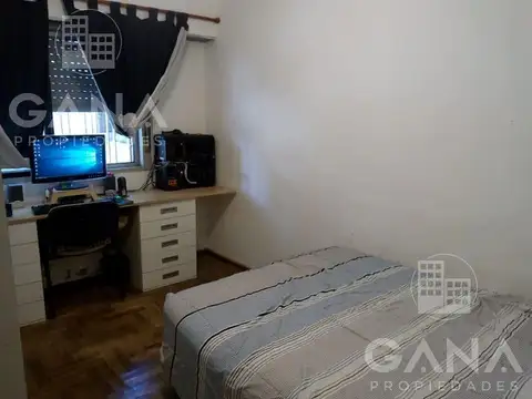 Departamento 4 ambientes con 2 baños
