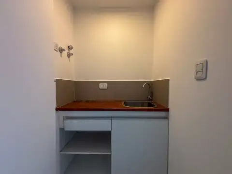 Oficina en venta en La Plata sobre Calle 53 [Cod: 0106]