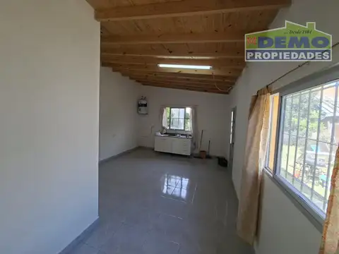 Casa 2 ambientes con 1 baño