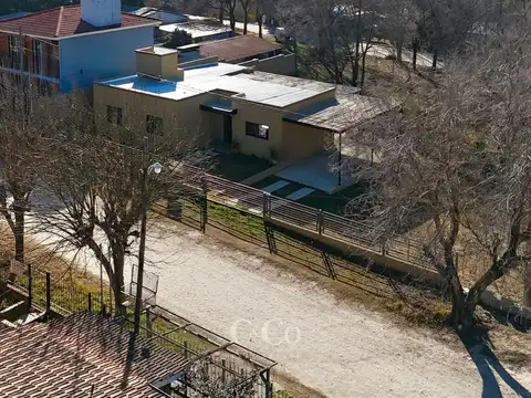 Casa en Venta en Playas De Oro, USD 99.900