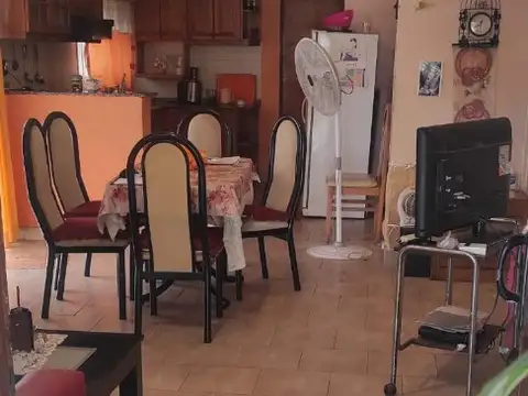 Casa en Venta en Haedo, USD 165.000