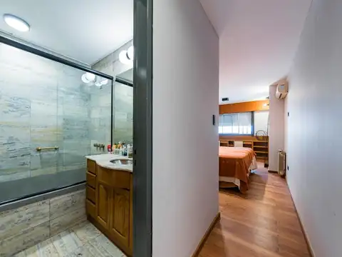 Departamento en Venta de 4 dormitorios