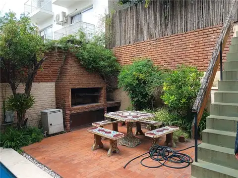 Casa en Venta en Lomas de Zamora, USD 240.000