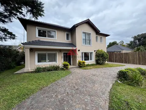 Casa en Venta de 5 dormitorios