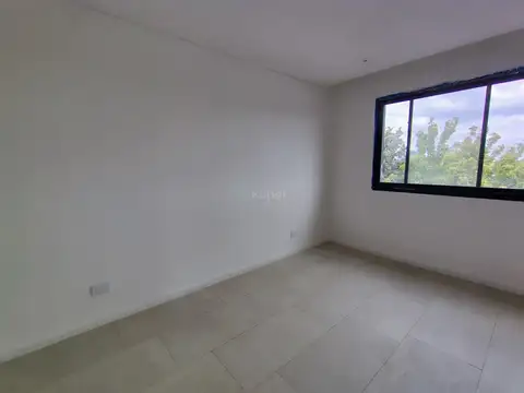 Departamento 4 ambientes con 3 baños