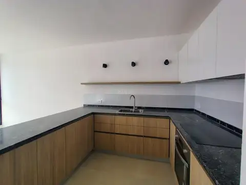 Departamento en alquiler tipo duplex 4 ambientes. Manuel Alberti.Pilar