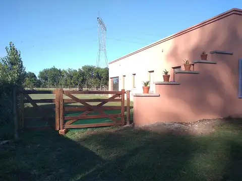 Casa en venta en  el Barrio La Escondida