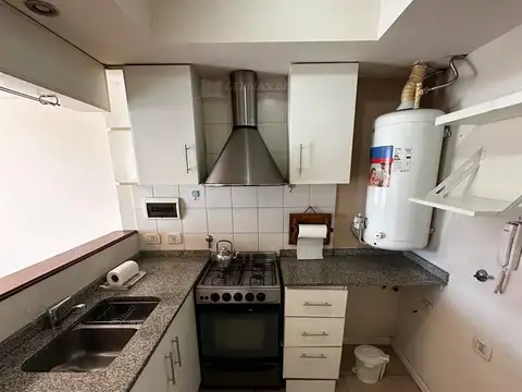 Departamento en Alquiler en Lanus Este, $ 490.000