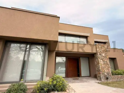Casa en Venta en Chacras de Coria, Luján de Cuyo