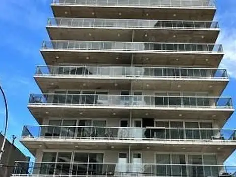 Departamento 4 ambientes con vista al rio en La Lucila