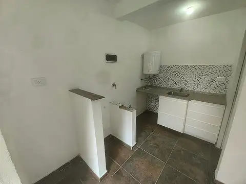 Monoambiente en alquiler El Carmen Berisso