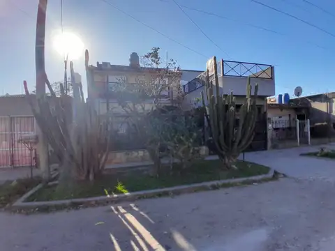 CASA EN VENTA EN VIRREY DEL PINO