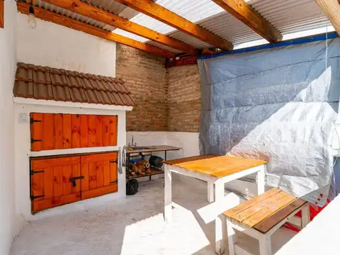 Depto Tipo Casa en Venta de 3 ambientes