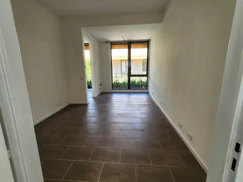 Oficina 2 ambientes con 1 baño