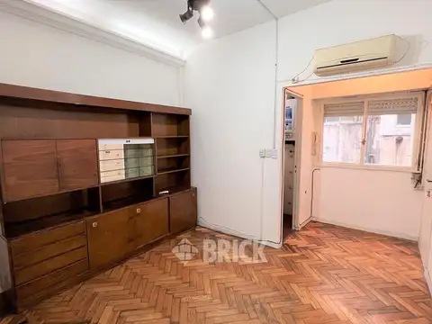 URIARTE Y AV. SANTA FE - FRENTE 30 M2 TODO SOL