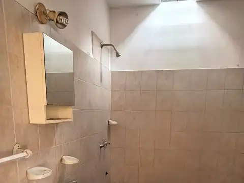 Casa en alquiler en Villa Gobernador Galvez