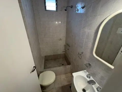 Departamento en Alquiler en Villa Devoto, $ 420.000