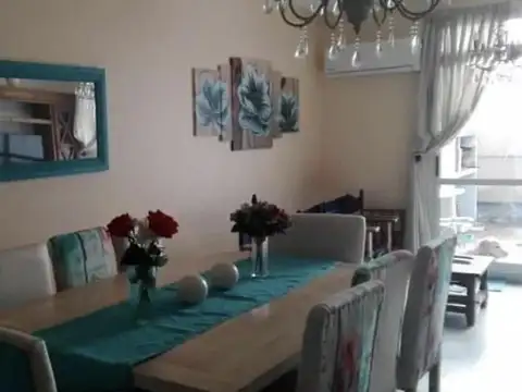 PH 4 ambientes con cochera, sin expensas, venta en Boedo, CABA, 8 años