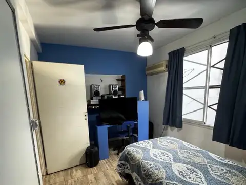 Depto Tipo Casa 4 ambientes con 2 baños