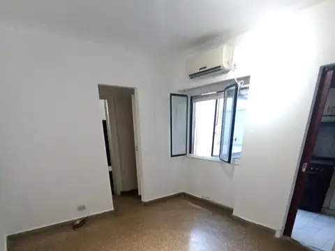 2 AMB 38 MTS TOT,LATERAL LUMINOSO,PLACARD,BAÑO COMP,COC INDPTE Y LAV. INCORP.,EXC. UBICACIÓN