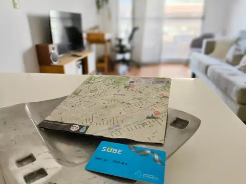 Alquiler Temporario en Recoleta. Amplio 3 Ambientes. Balcón. Amenities. Hasta 4 pax.