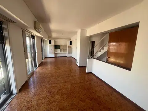 Departamento 5 ambientes con 2 baños