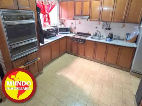 VENTA DE DEPARTAMENTO 4 AMBIENTES SAN MARTIN CENTRO