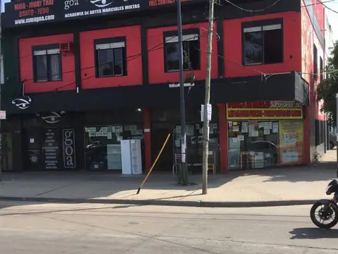 Avda. Arturo Illia 3700