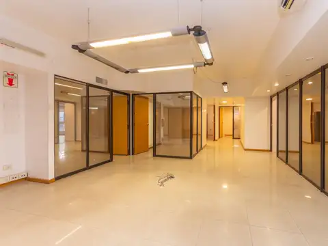 Oficina en Venta 44 años
