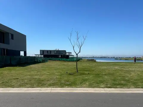 Terreno en Venta de 1005,0 m2