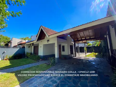 Casa en Venta con 2 cocheras