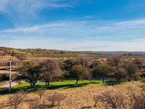 Terreno en Venta en Las Bajadas, USD 29.000