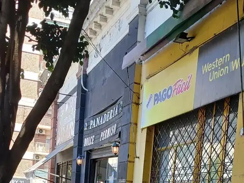 Avenida Manuel Ricardo Trelles 1100