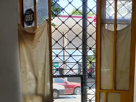 Local en Alquiler 60 años