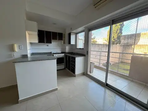 Departamento en Venta en Monte Castro, USD 99.999