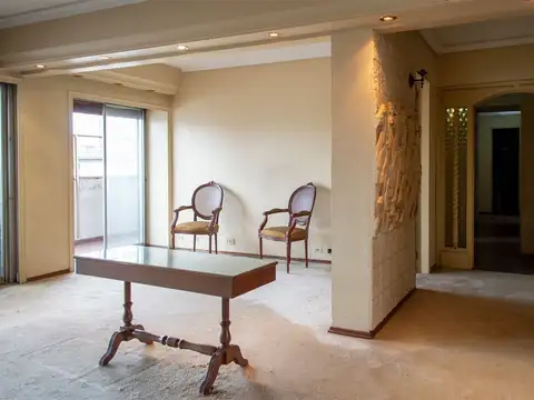 Departamento en Venta en Flores, USD 198.000