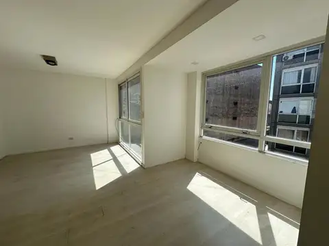 Congreso - Amplio ambiente muy luminoso