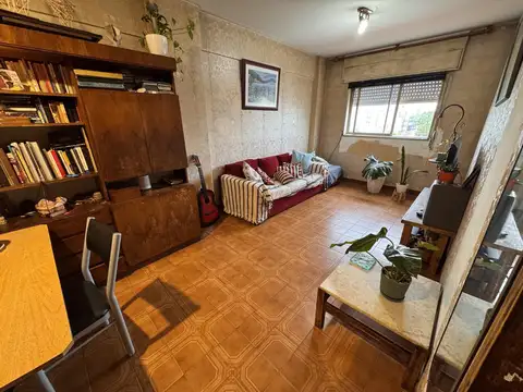 Departamento de 4 ambientes excelente ubicacion