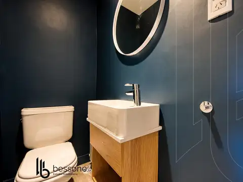 Departamento en Venta en Plaza Colon, USD 169.900