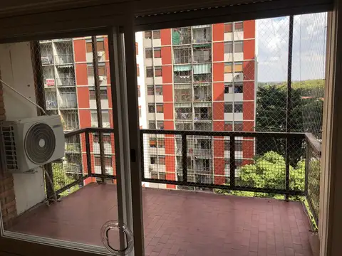 Departamento en Alquiler en Acassuso Vias  /  Santa Fe, $ 2.100.000