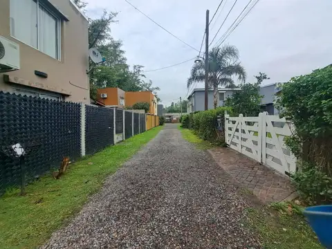 Casa 3 ambientes con 2 baños
