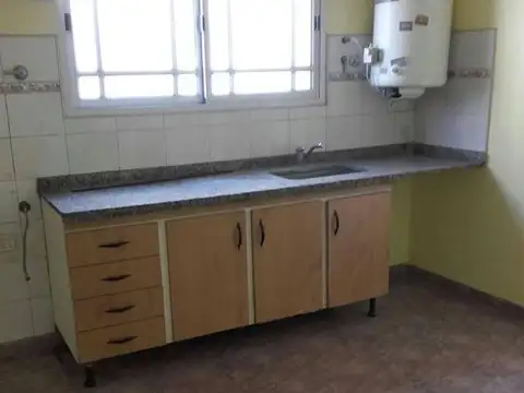 Departamento en Alquiler en Merlo, $ 389.000