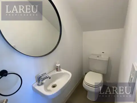 Departamento en Alquiler con 1 cocheras