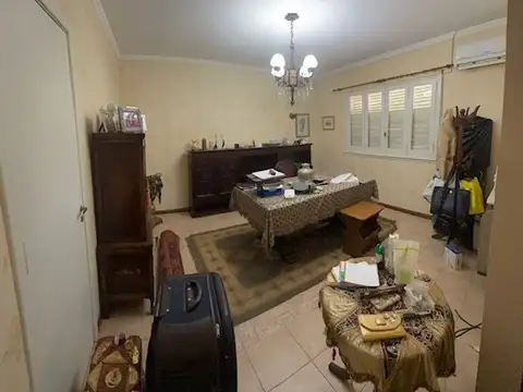 Casa - Venta - Argentina, Avellaneda - Cervantes 236