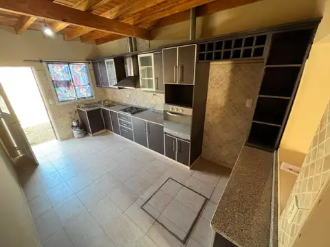 Casa en Alquiler en Las Heras, $ 850.000