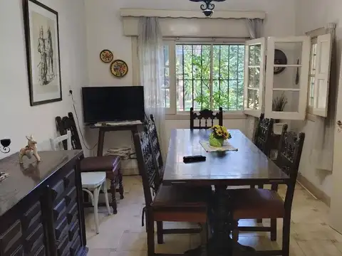 Casa en venta - 3 Dormitorios 1 Baño - Cochera - 1.140Mts2 - San Miguel