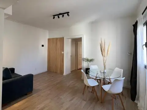 DEPARTAMENTO DE 3 AMBIENTES AL LATERAL ZONA PLAZA MITRE
