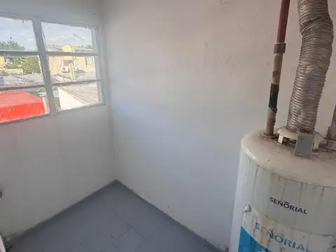 Departamento en Alquiler en Villa Santos Tesei, $ 320.000